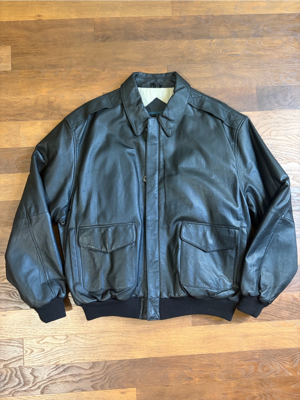 Vintage 90’s Men's Bomber Jacket Black Genuine Leather